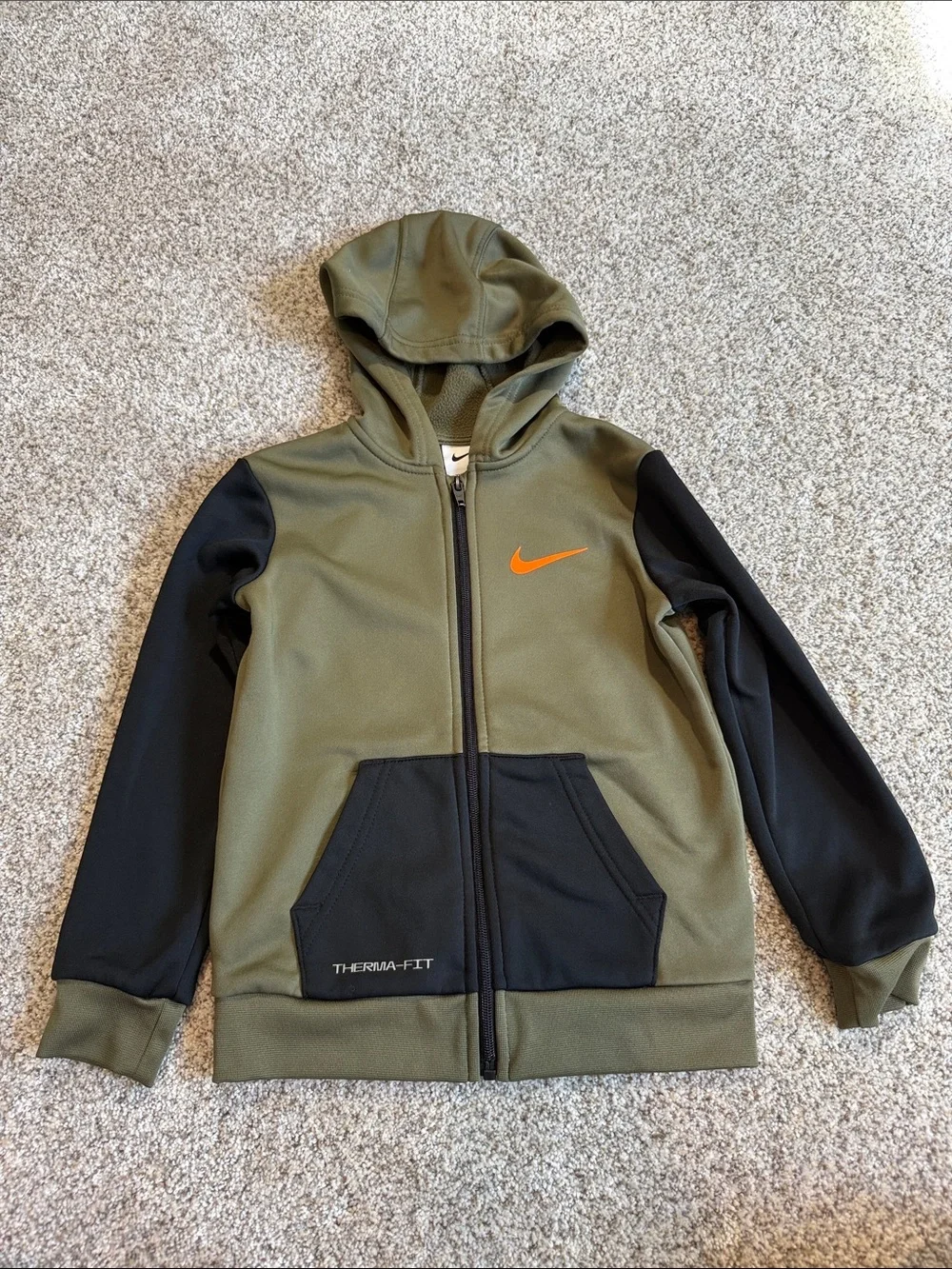 Nike two piece