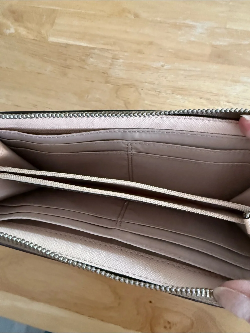 Coach wallet many