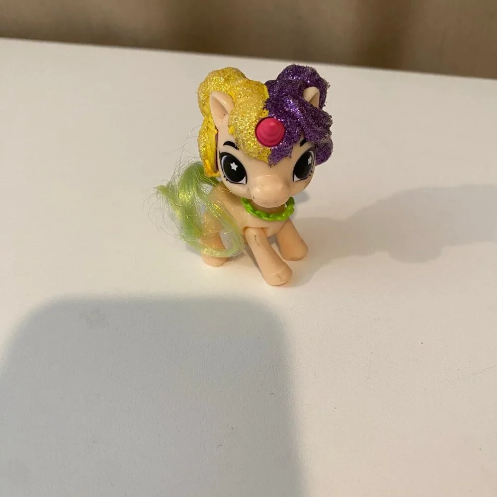 Bree Zuru 5 Surprise Unicorn Squad Glitter‎ Figure 2.5 Toy