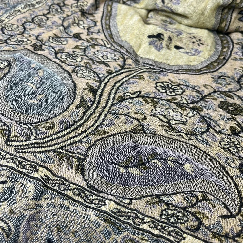 Vintage beautiful paisley