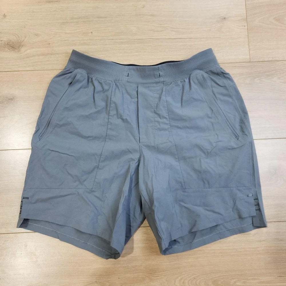 Lululemon License to Train Linerless Shorts Mens Medium 7