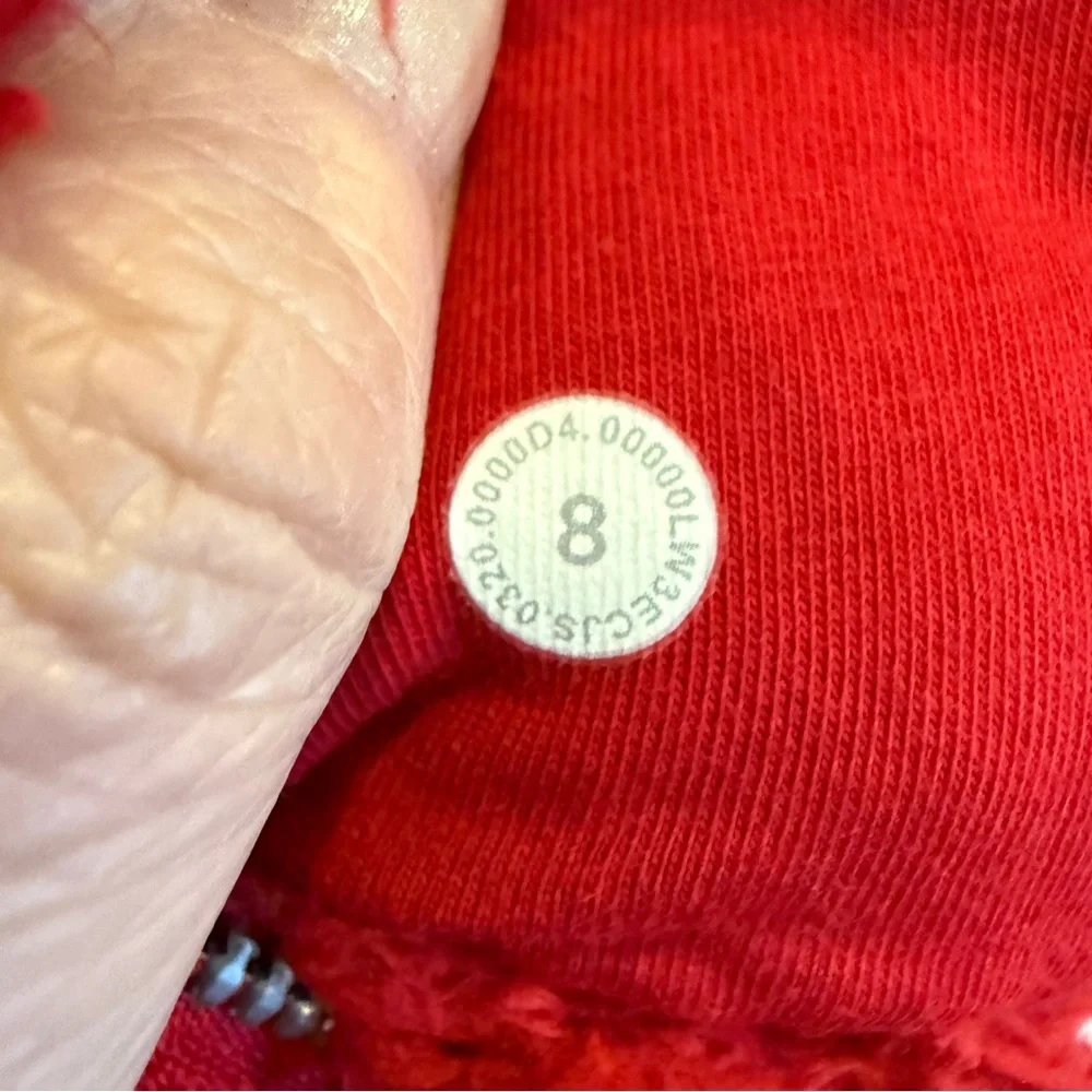 Lululemon Women’s Red Teddy Crop Jacket with Zip Front Sz 8