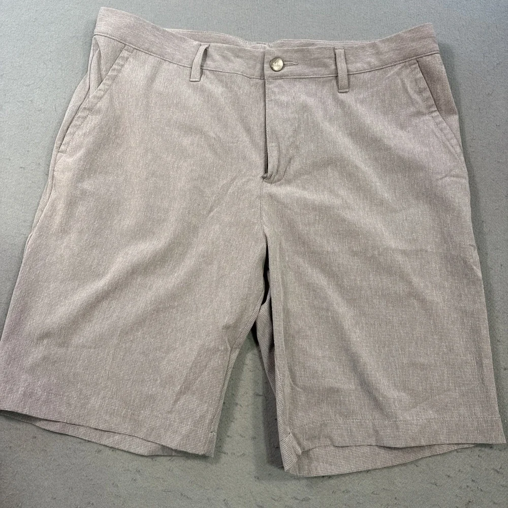 Adidas Shorts Mens 34 GRY TEXTURED  Climacool Golf Casual Lightweight Outdoor