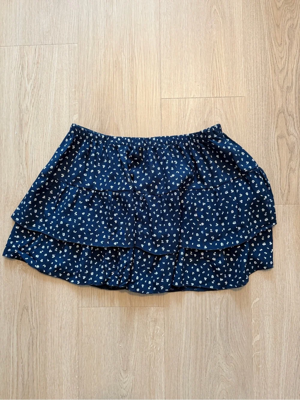 Brandy Melville Izzy Floral Mini Skirt