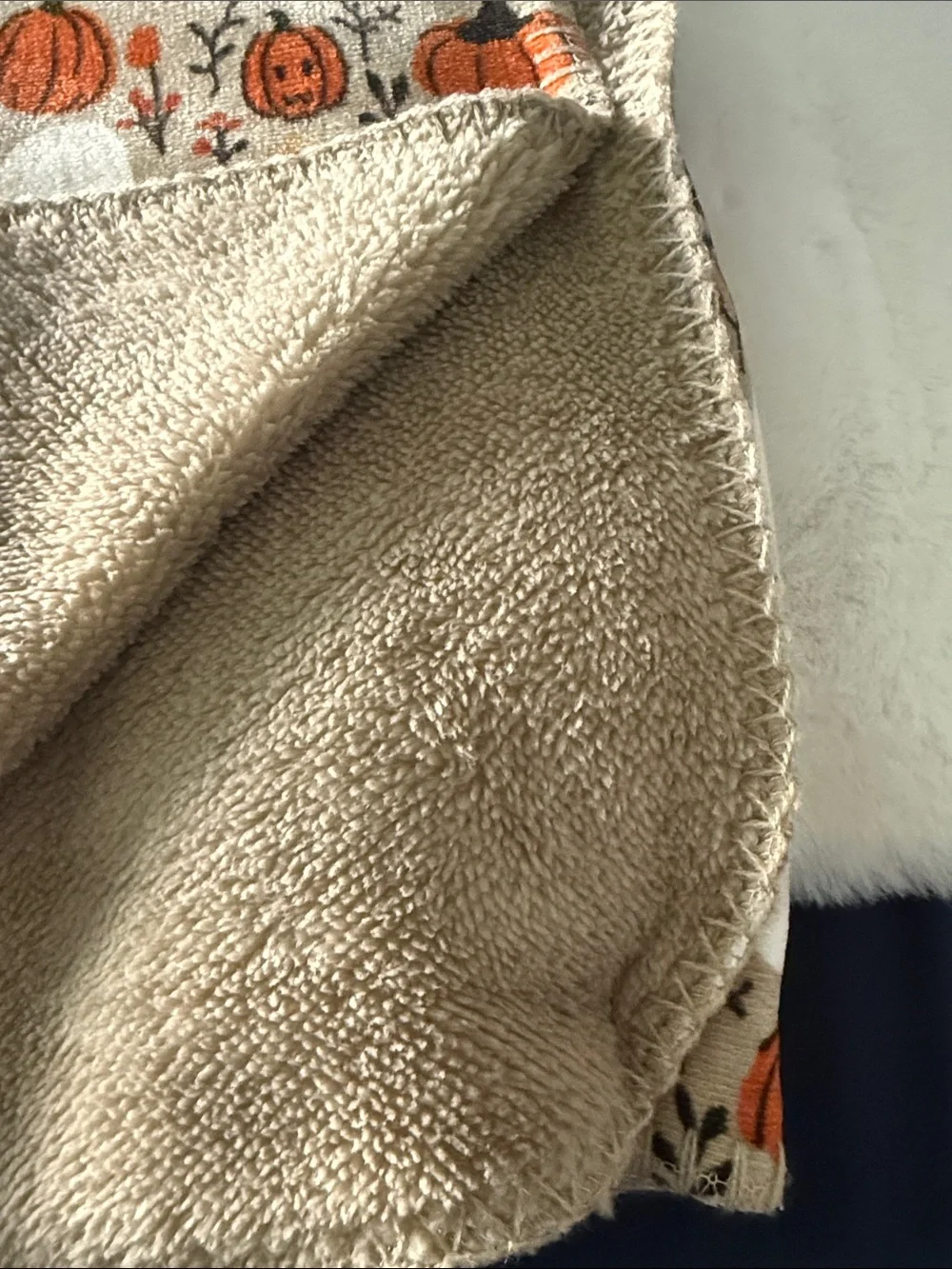 Magaschoni pattern ghost