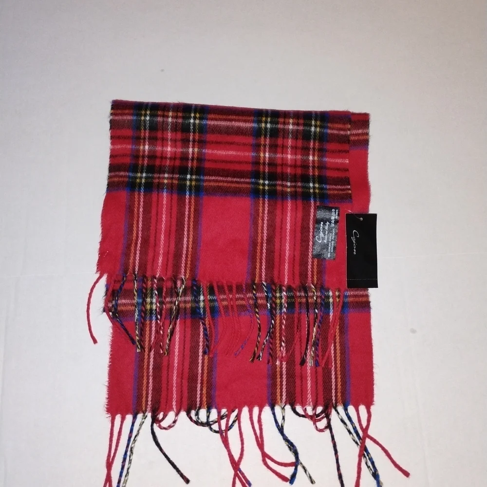 NWT Cejon Plaid Wrap Scarf Retails $36 AT Macy's