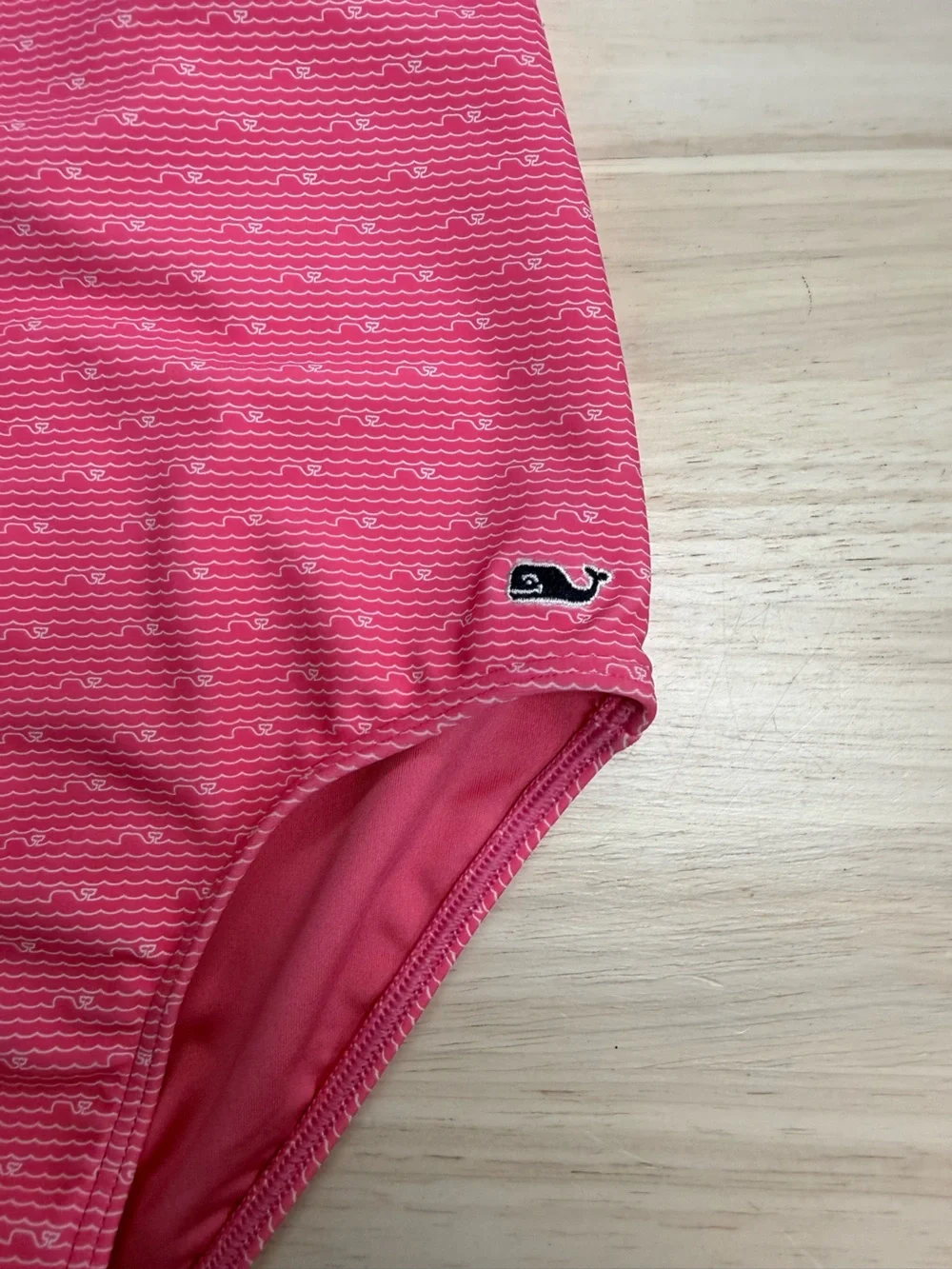 Vineyard Vines new tag