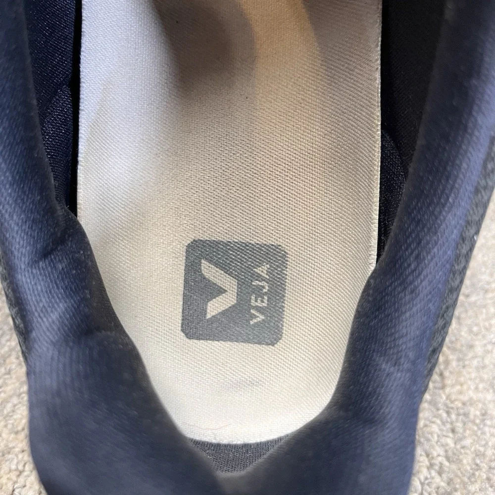 VEJA Rio Branco Suede Leather Men's Size 11.5 Alveomesh Lace Shoes Walking Shoes