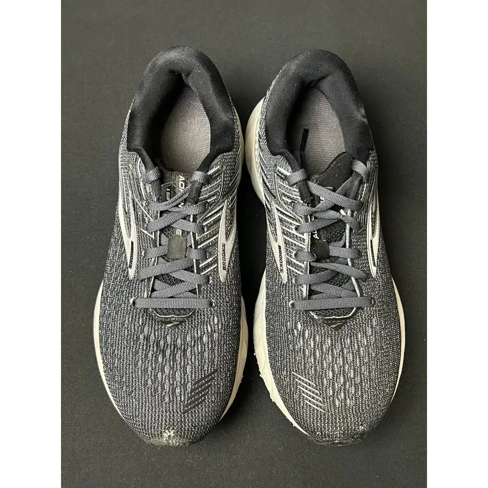 Brooks size top shoe