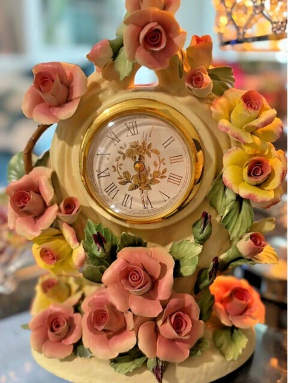 Capodimonte Roses of romance clock fine porcelain made In Italy