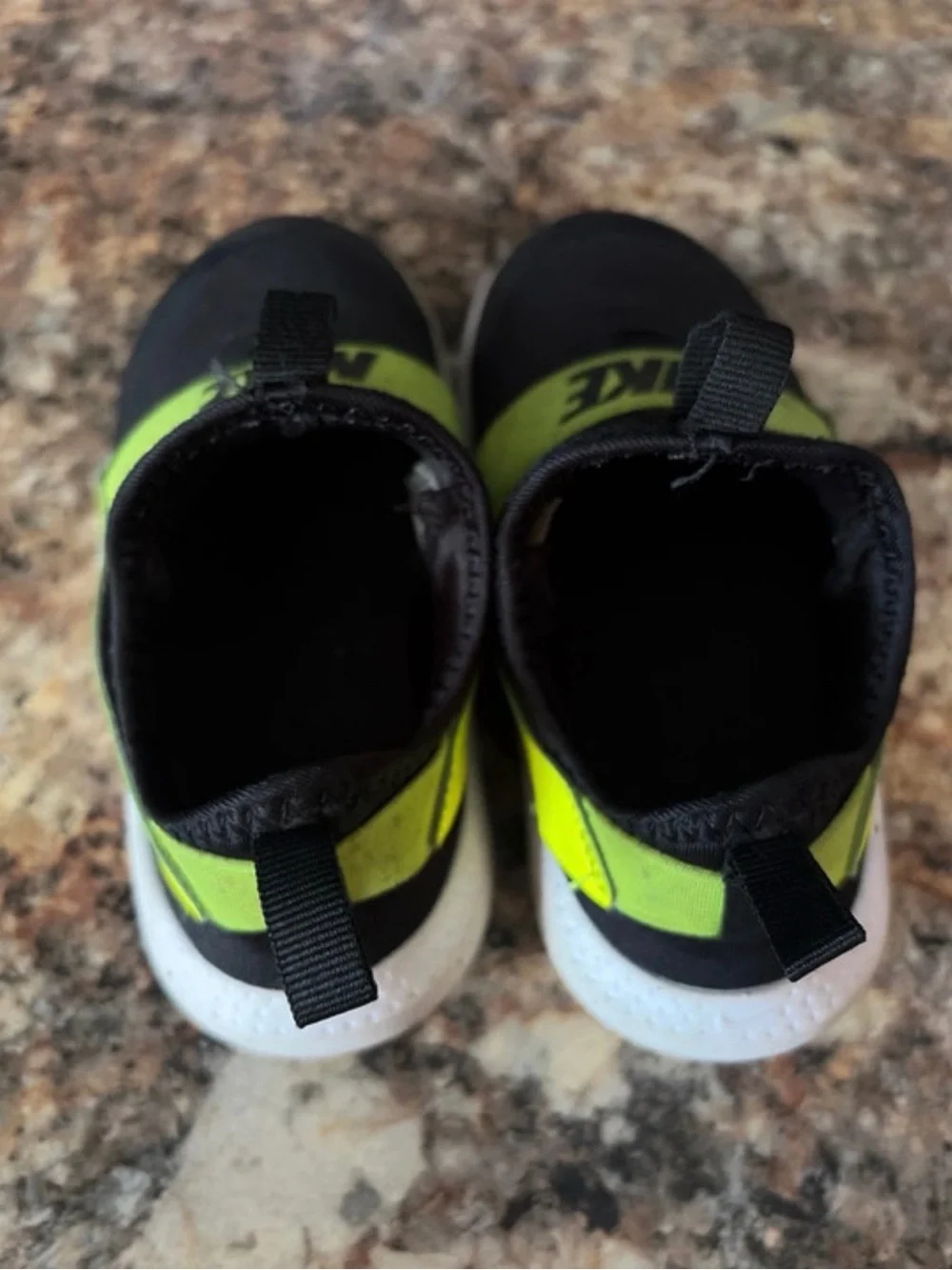 Nike Kids Black & Neon Yellow Slip-On Sneakers