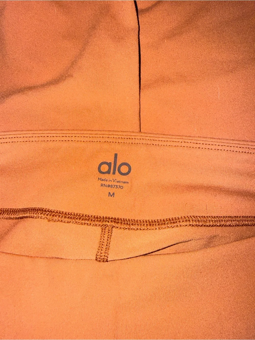 ALO Yoga spandex 11