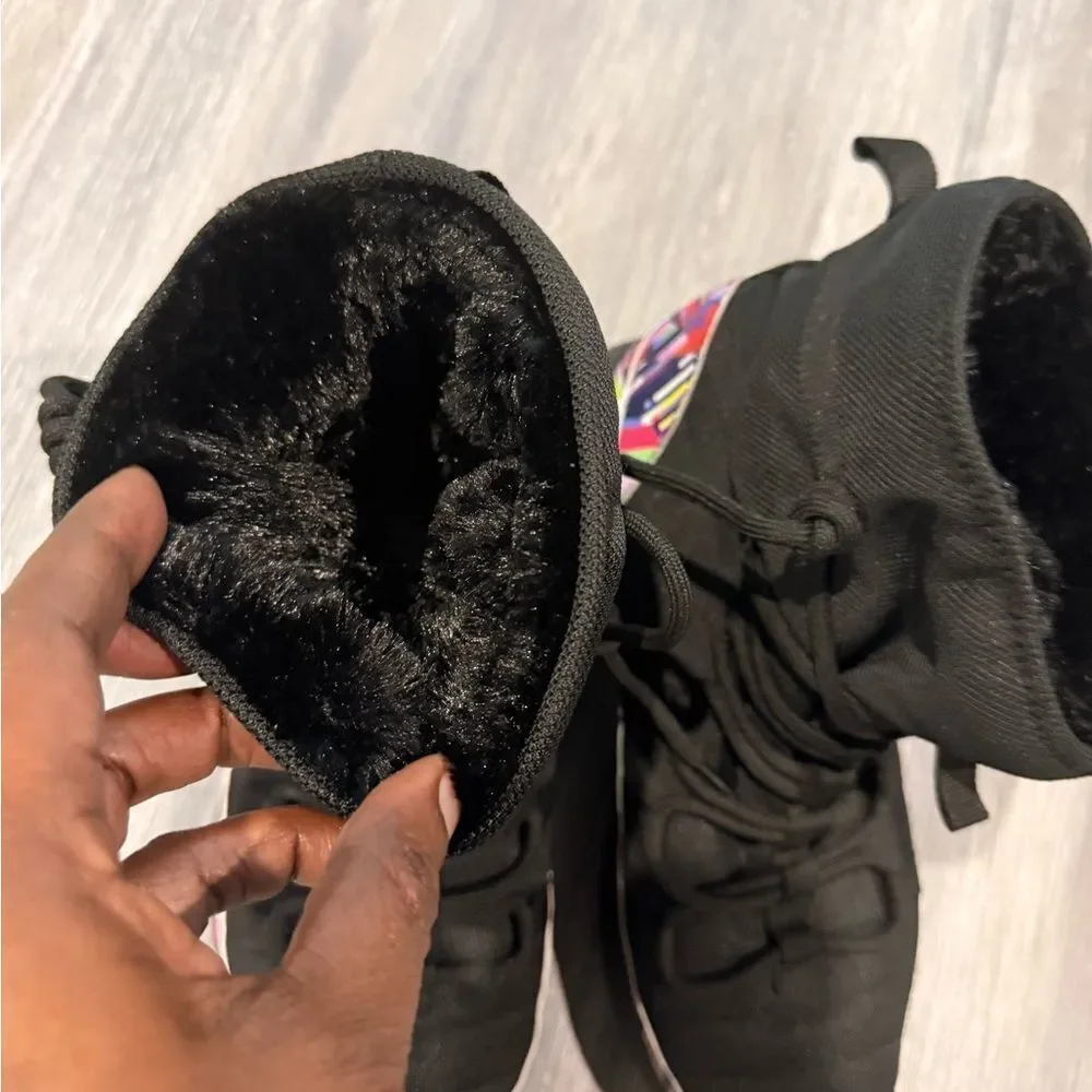 Nike sleek sneakers
