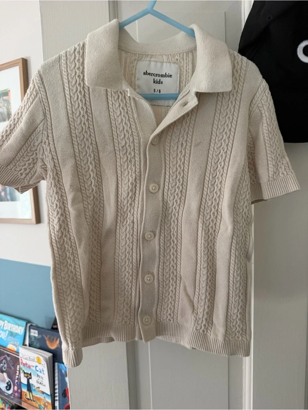 Men's Short-Sleeve Cable Knit Polo Sweater in Cream