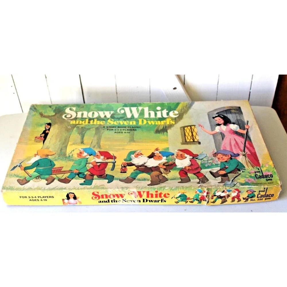 Cadaco vintage snow