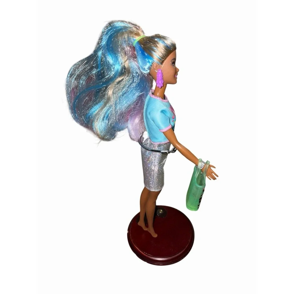 Barbie Fantasy Hair Doll - Blue Pink Colorful Hair African American With Bag‎