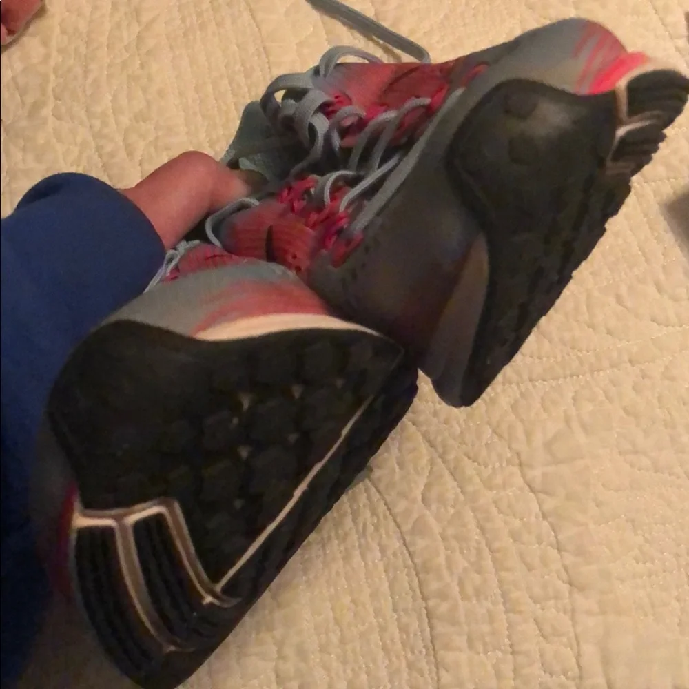 Nike reposhing this