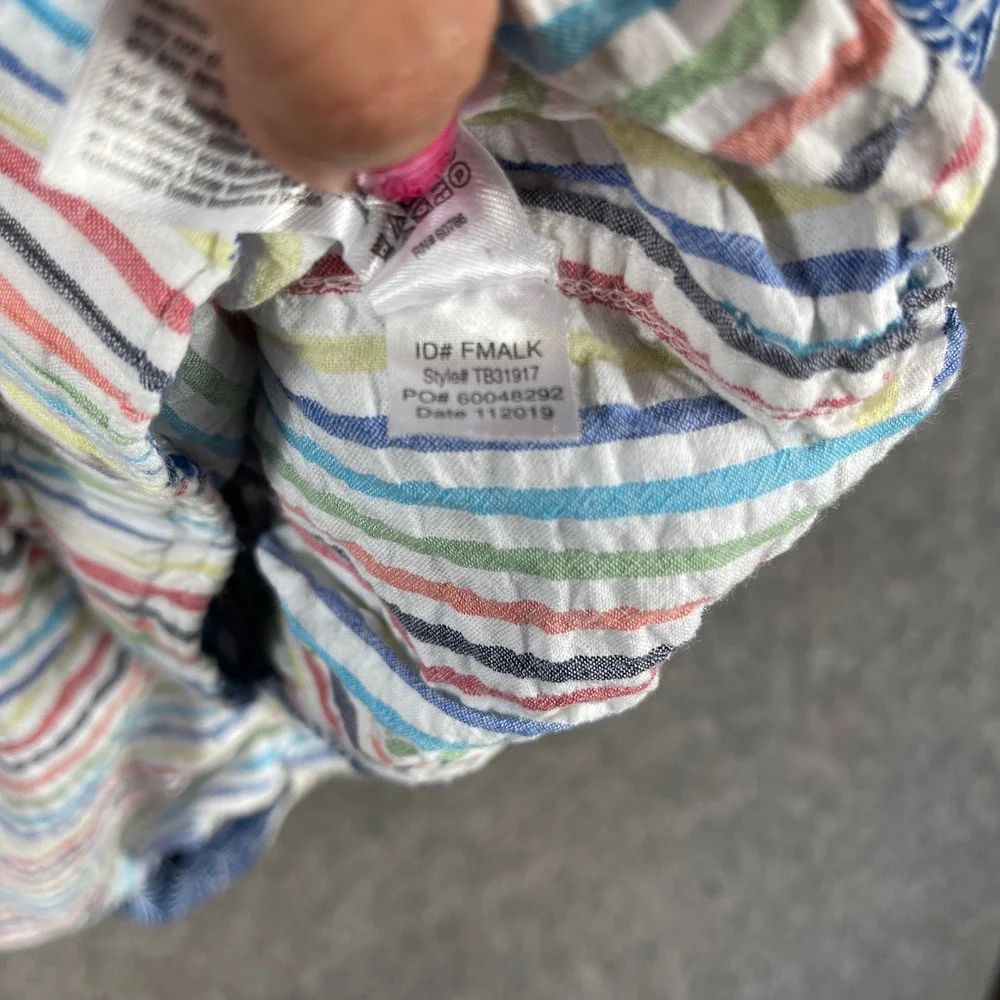Tommy Bahama leg slit