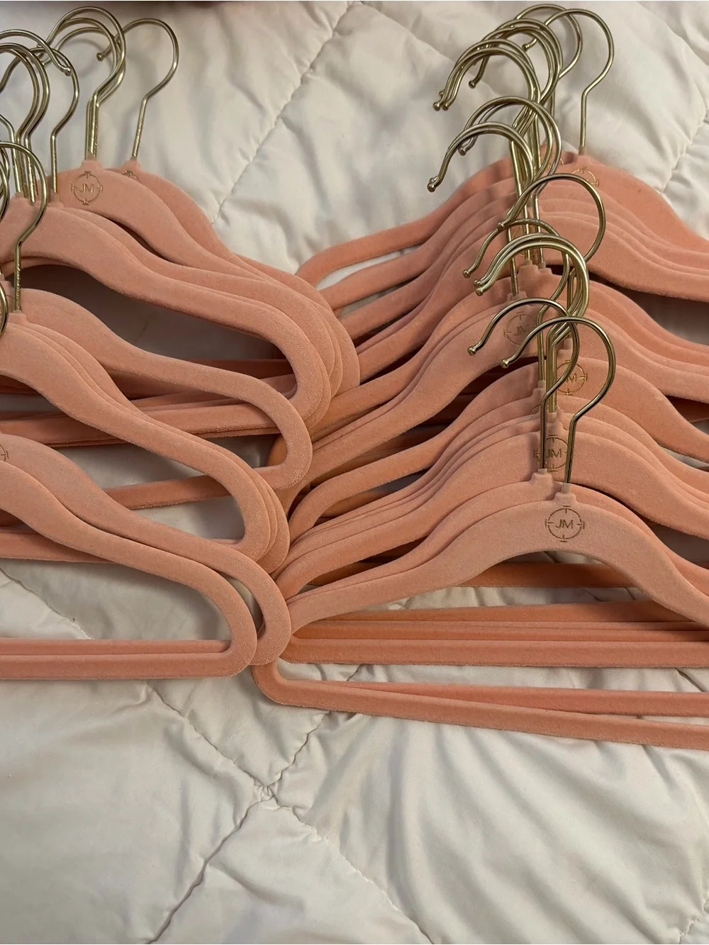 Joy Mangano Peach Velvet Kids huggable Hangers with Gold Hooks 35 pcs