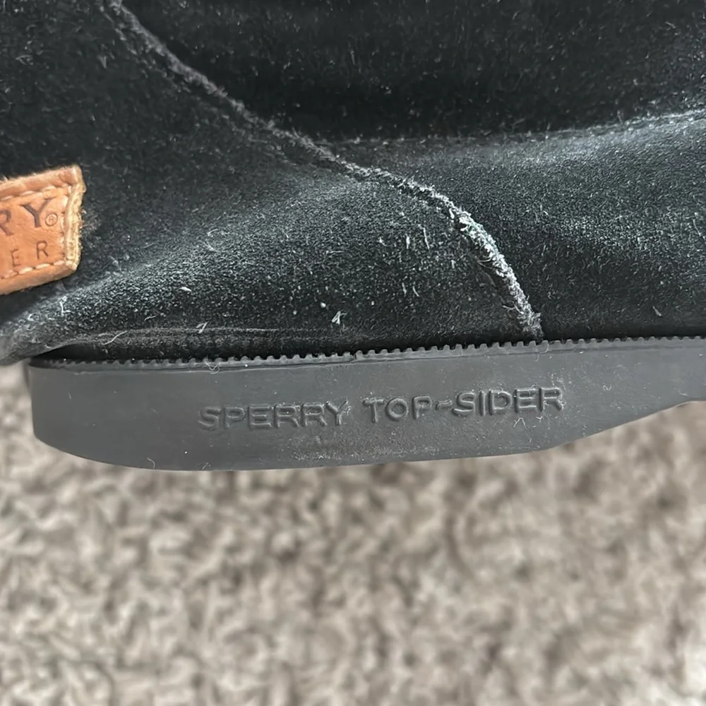 Sperry high flap these