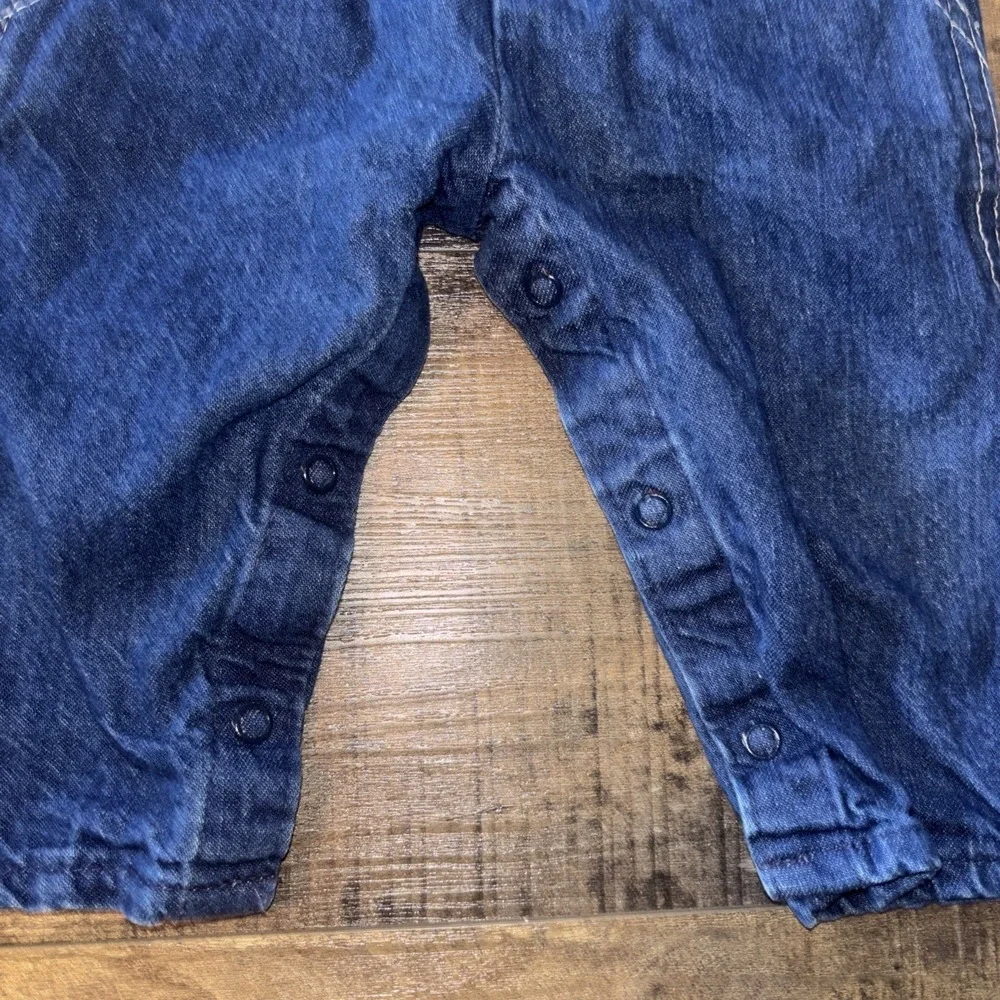 OshKosh Bgosh product pair