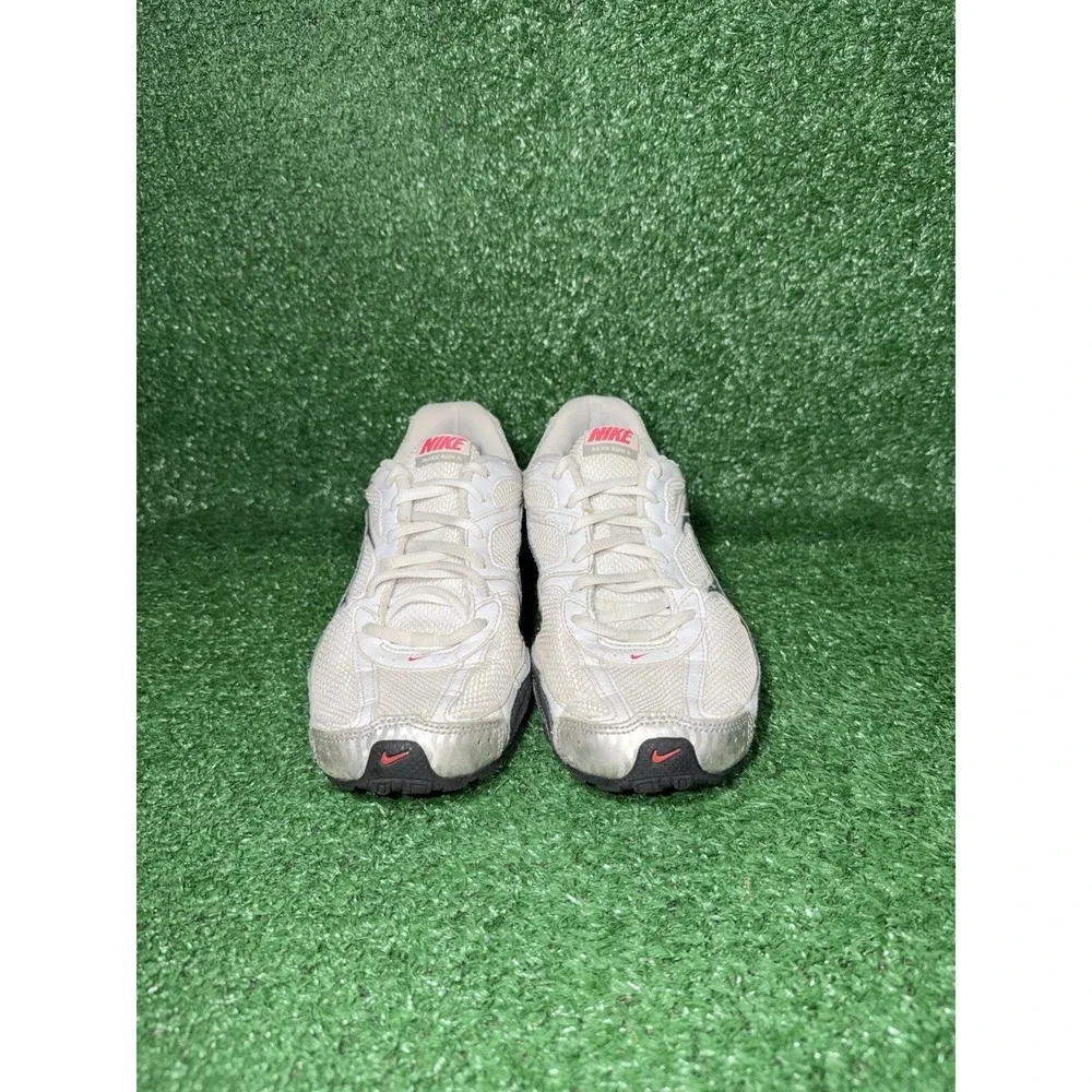 Nike Reax Run 5 Womens Size 7.5 White Silver Pink Running Walking Shoes Sneakers