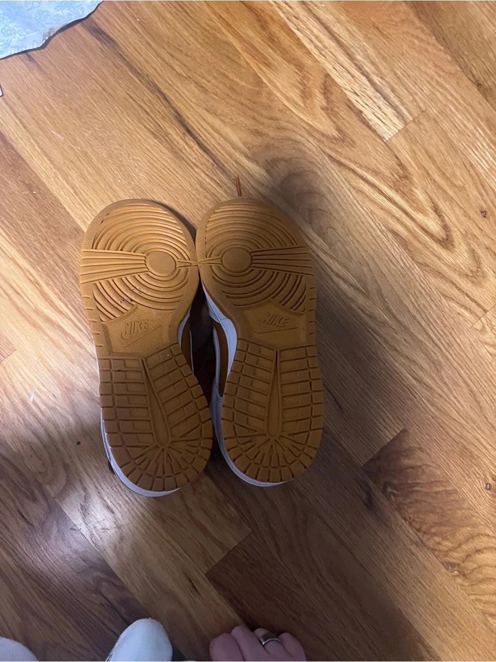 Nike size low