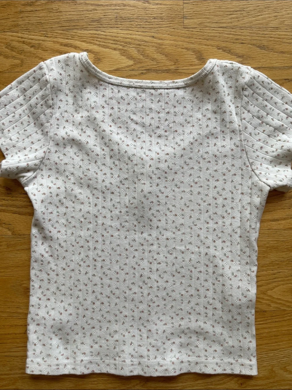 Brandy Melville - Girls' White Floral Ribbed Henley Tee