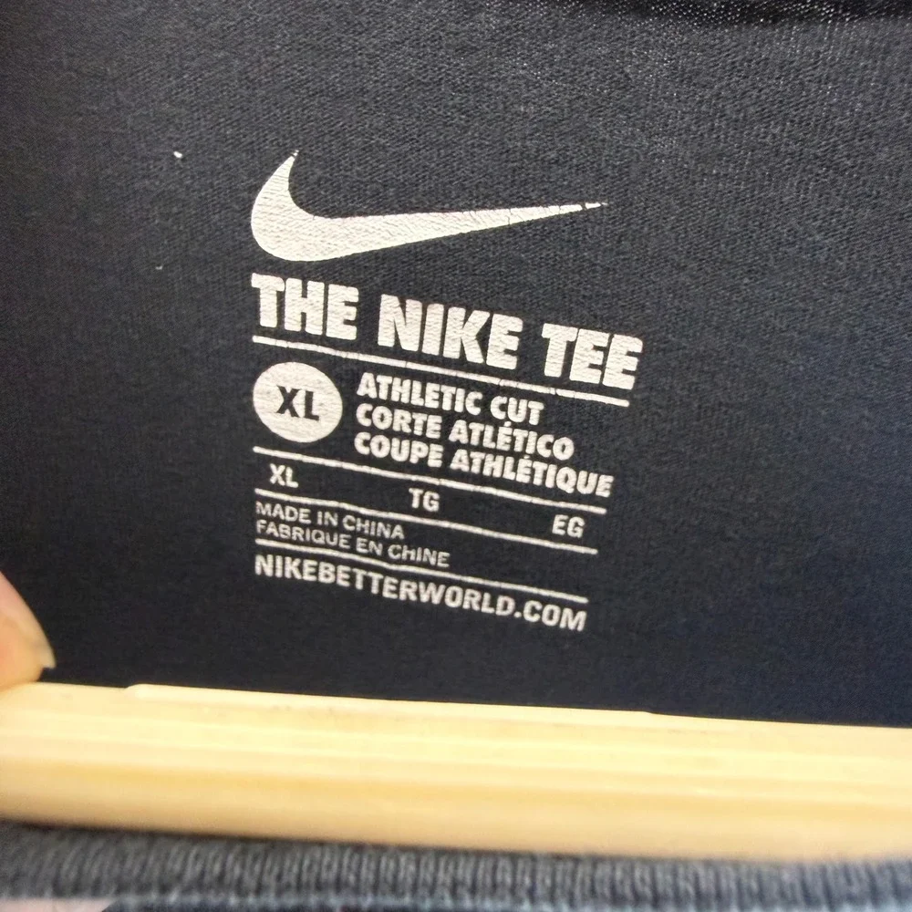 Nike short sleeve