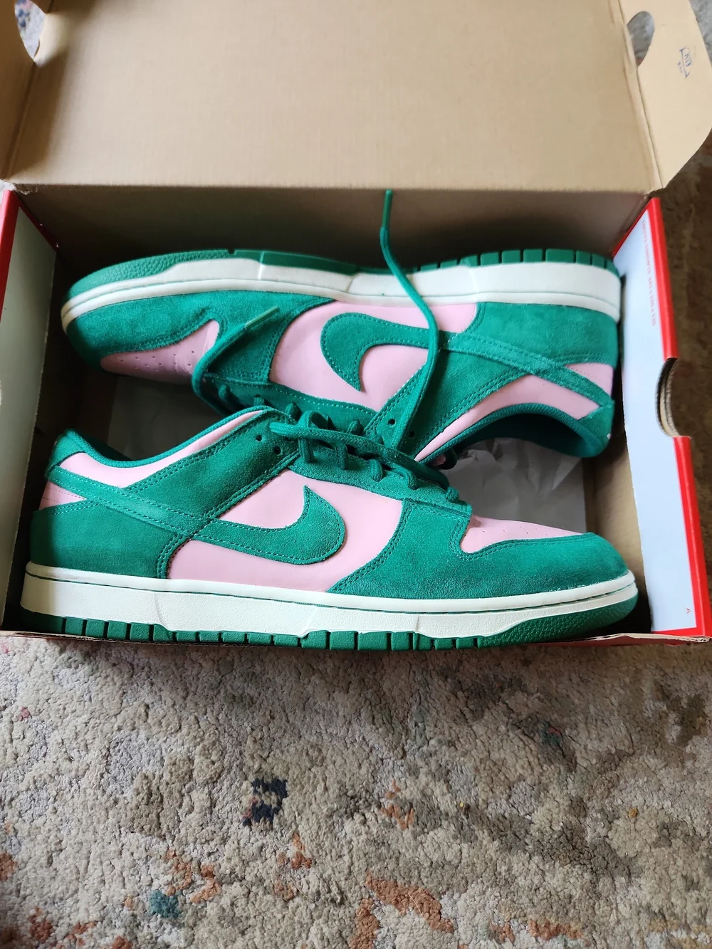 Nike low top