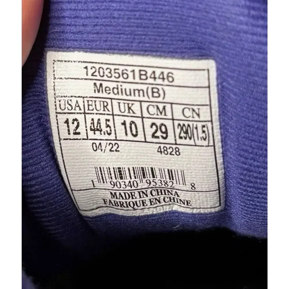 Brooks brand style
