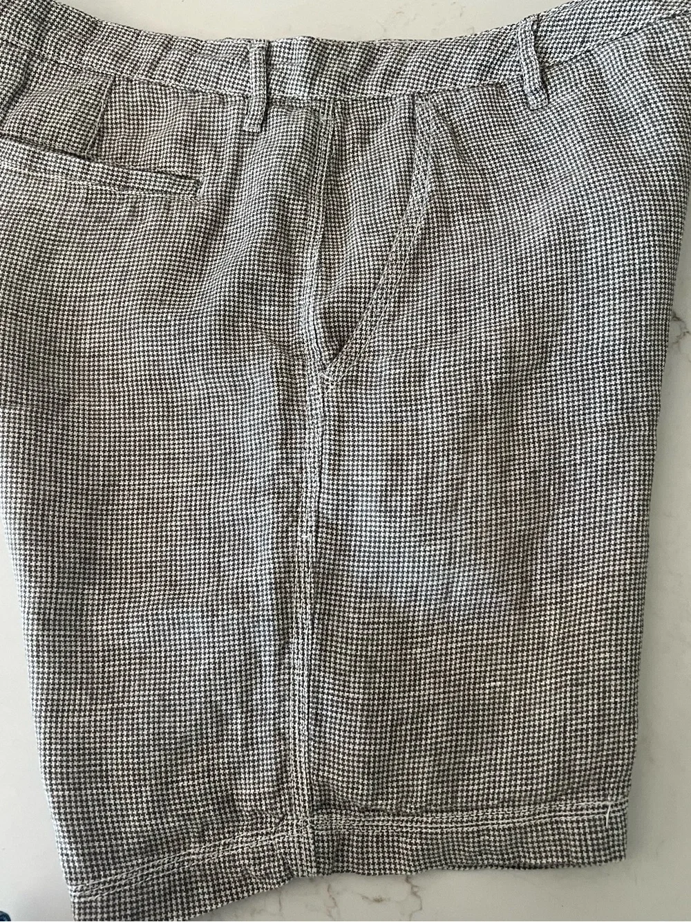 Onia Austin Micro Houndstooth Linen Shorts Men’s 34 Greige