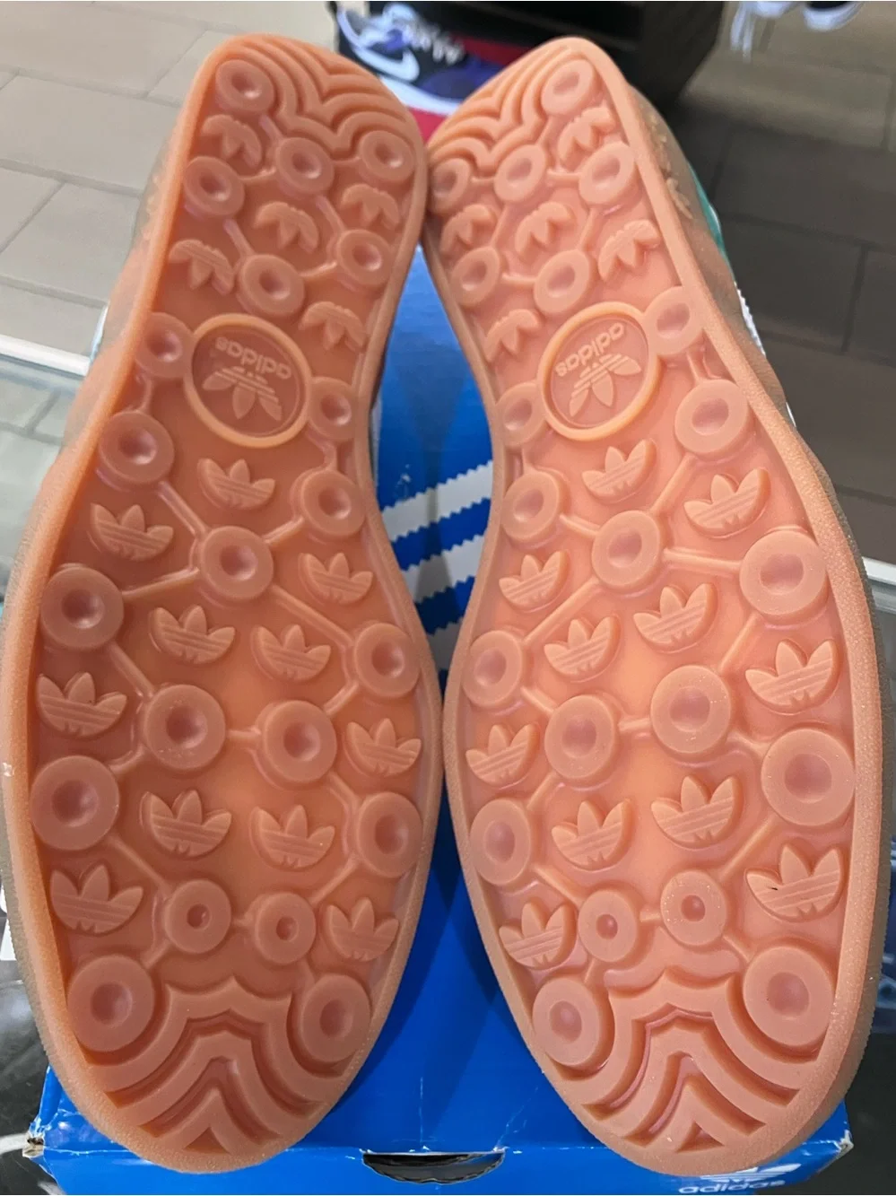 adidas gazelle indoor
