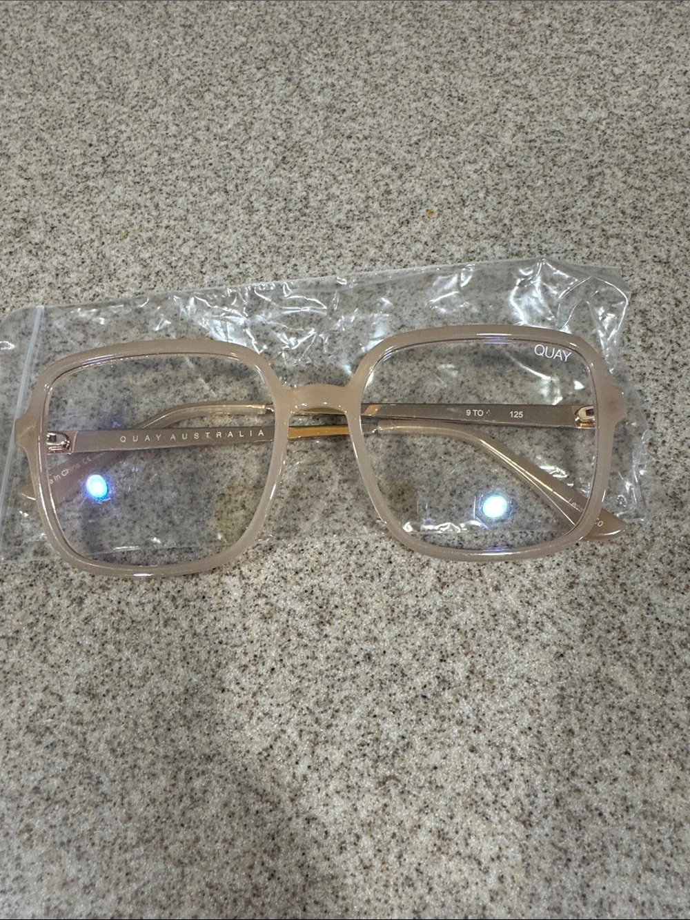 Quay Australia Transparent Nude Square Blue Light Eyewear