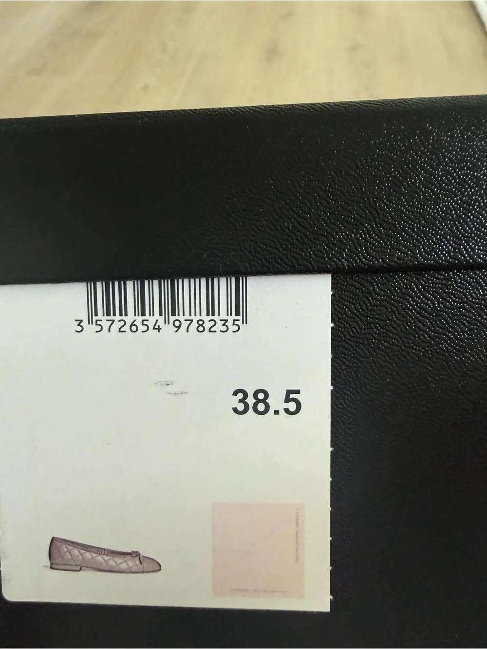 CHANEL Light Blush Pink Quilted Ballet Flats with CC Logo