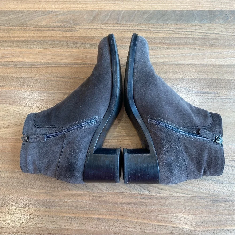 Aquatalia round toe