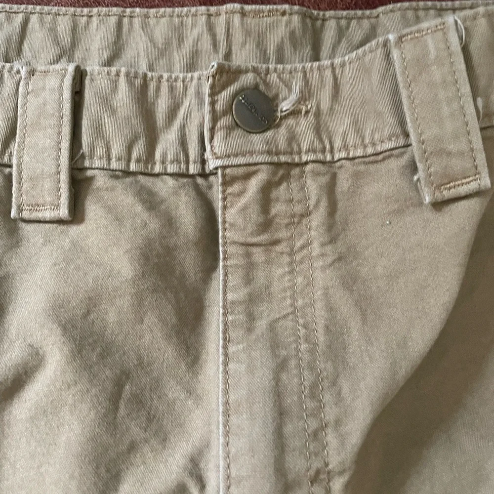 Carhartt wear inches
