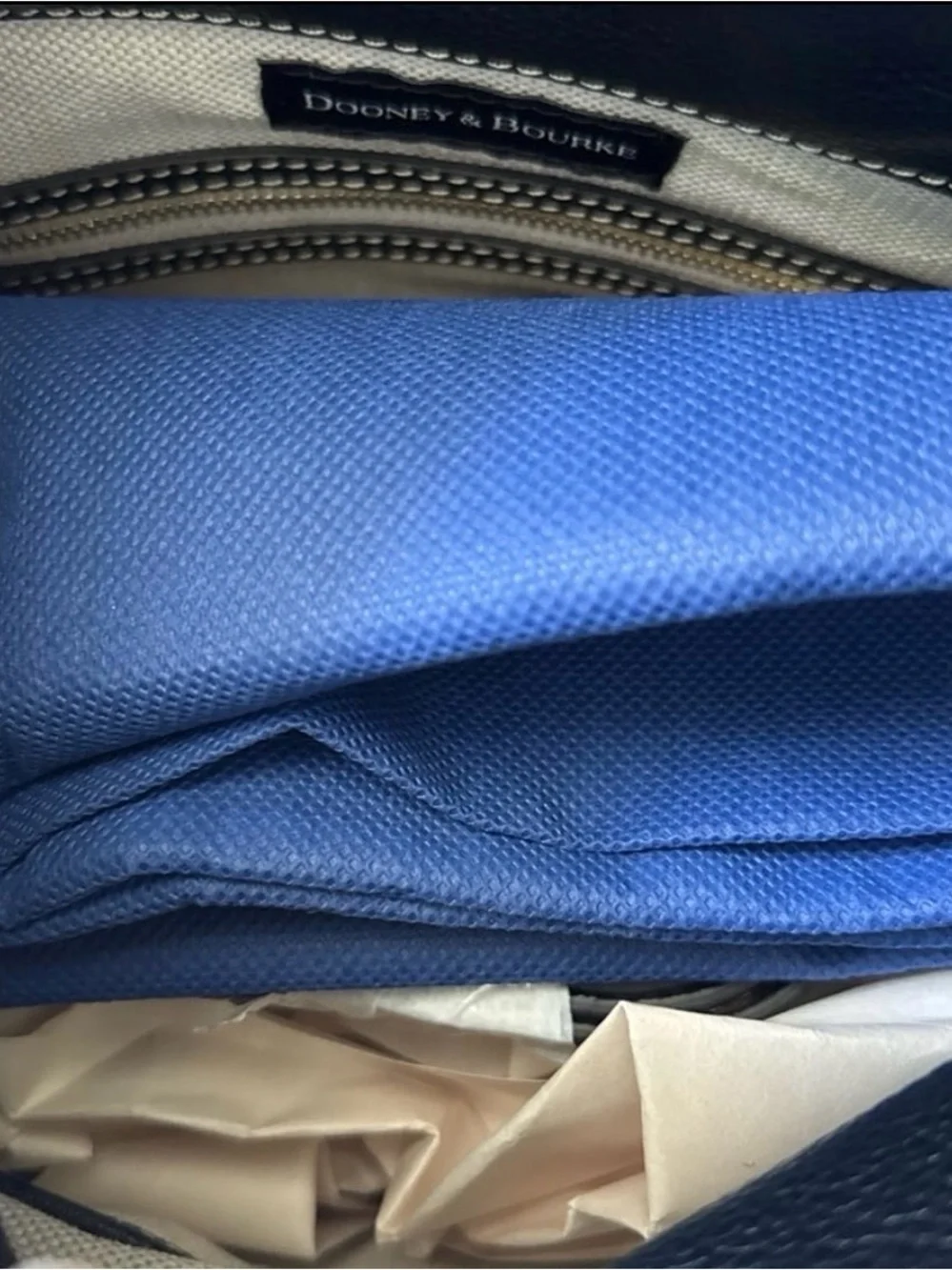 Dooney & Bourke dooney pocket