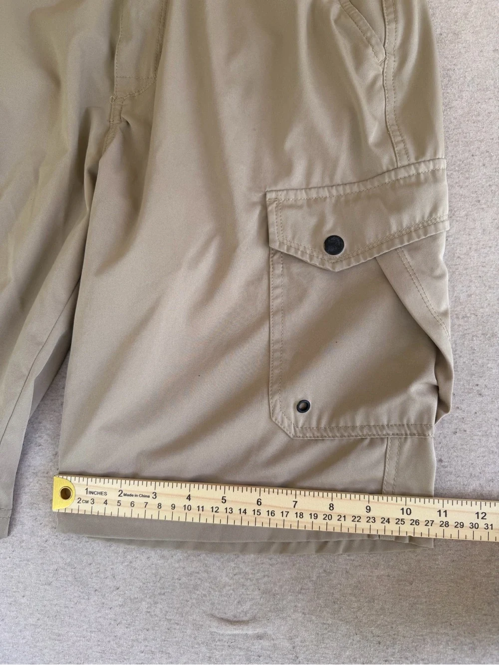 Denali Men's Size 32 Hybrid Cargo Shorts Delta Khaki Utility Outdoor