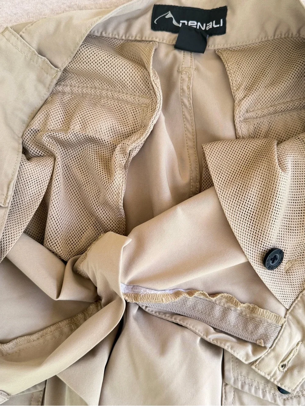 Denali Men's Size 32 Hybrid Cargo Shorts Delta Khaki Utility Outdoor