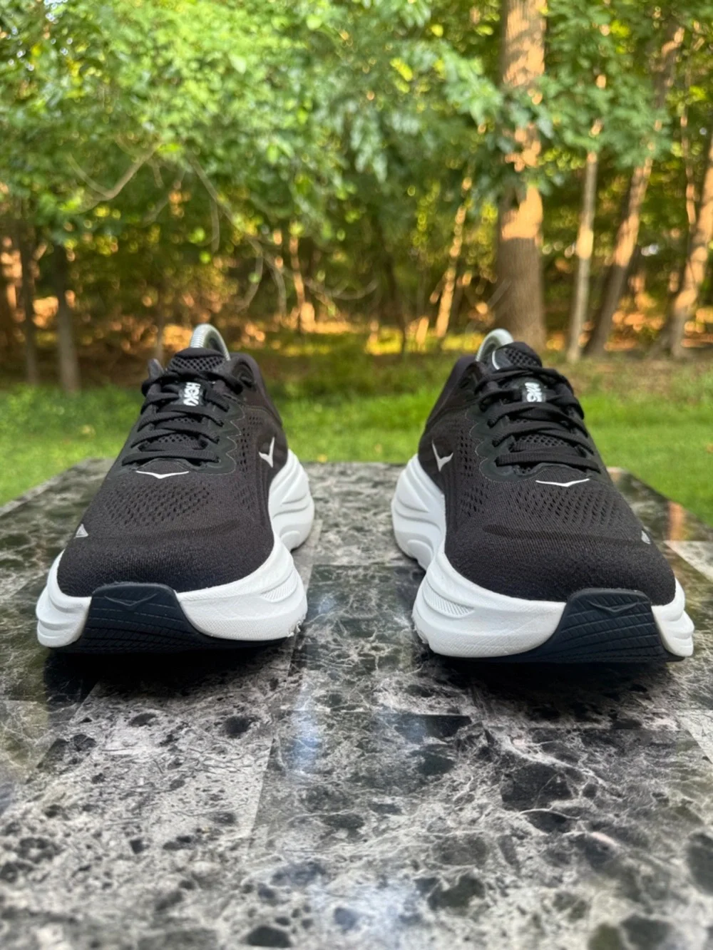 Hoka One One Bondi 9 Womens Size 7 2EBlack White Athletic Running Shoes Sneakers