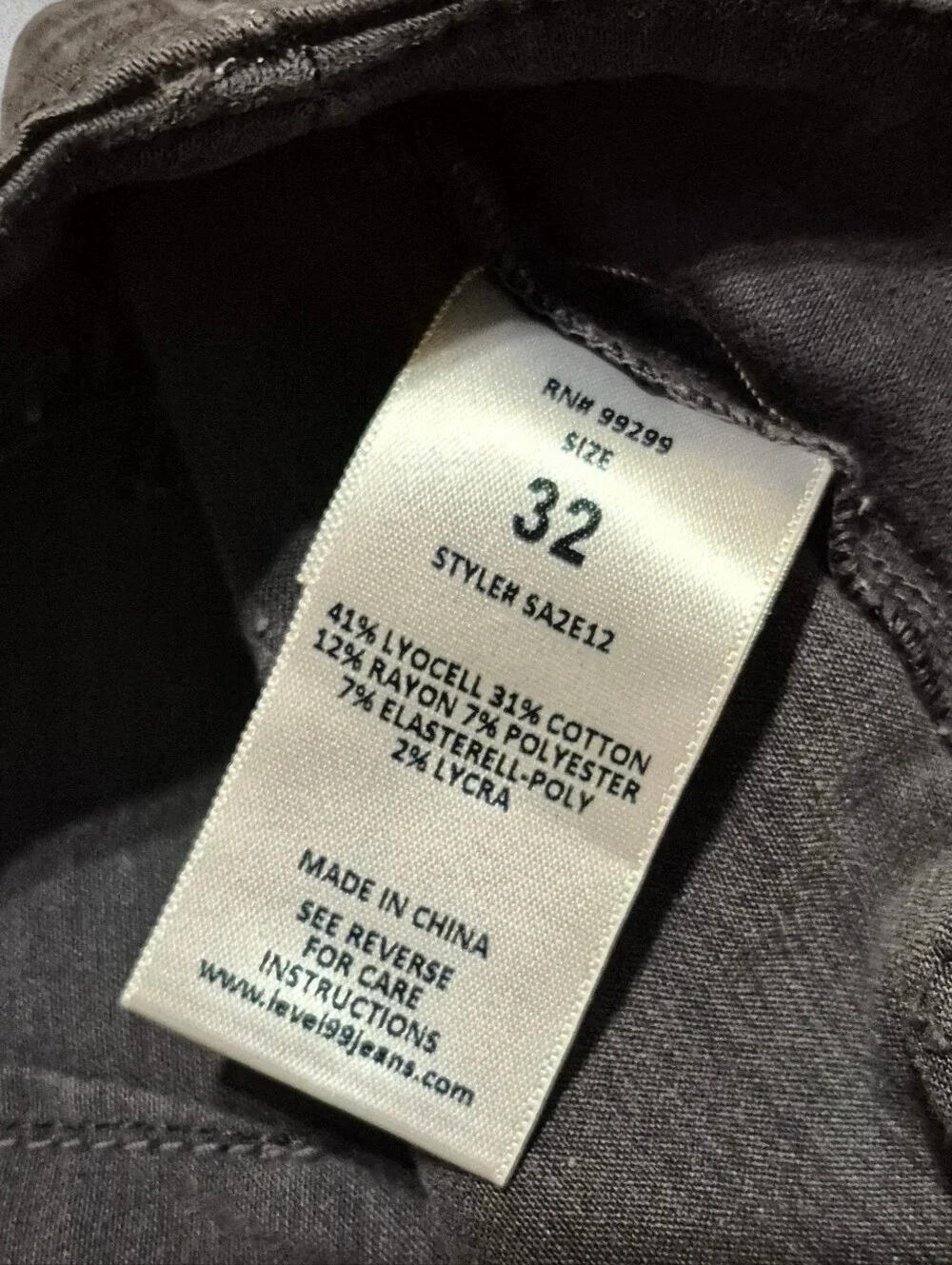 Level 99 mens gray