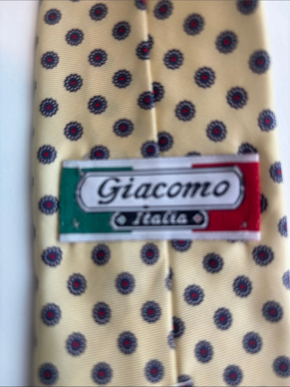 Giacomo Italia elegant cream