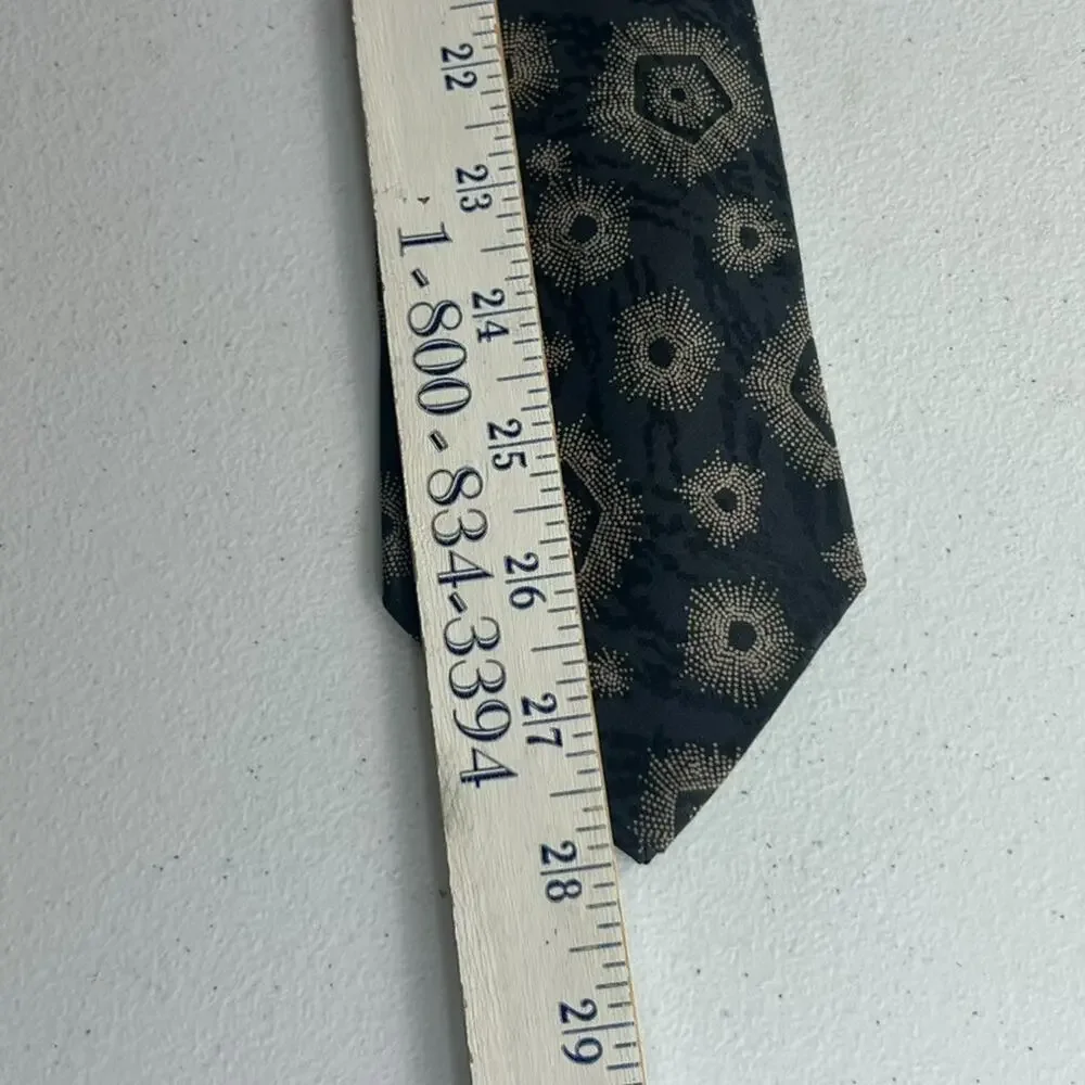 Giorgio Armani Necktie Men's 100% Pure Silk Black Burst Circles Geometric