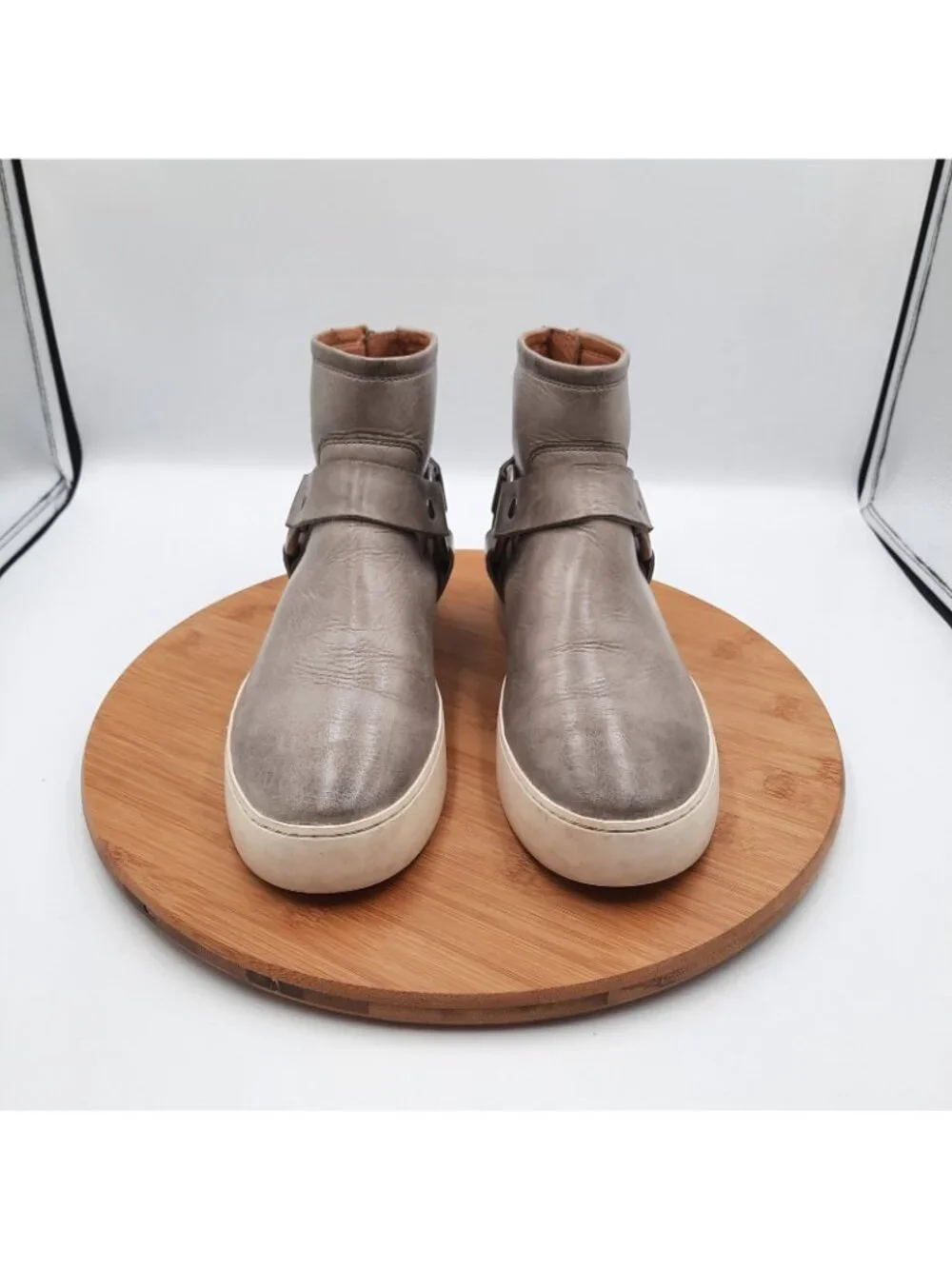 Frye lena harness