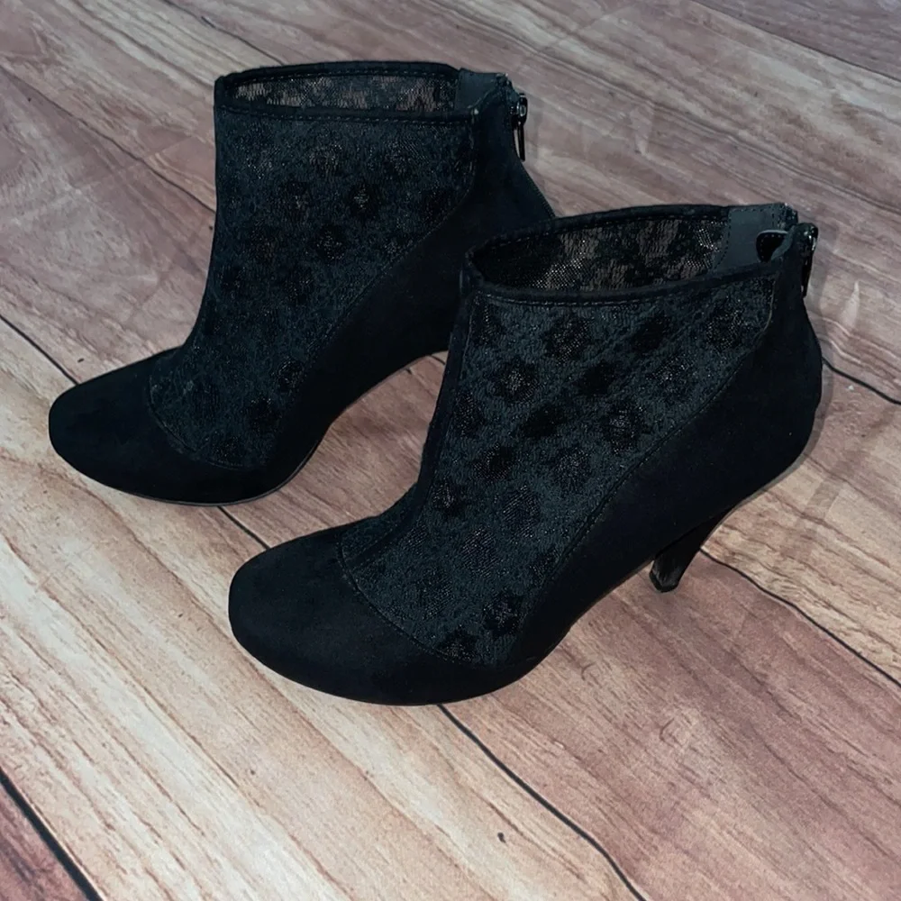 N/A pre loved
