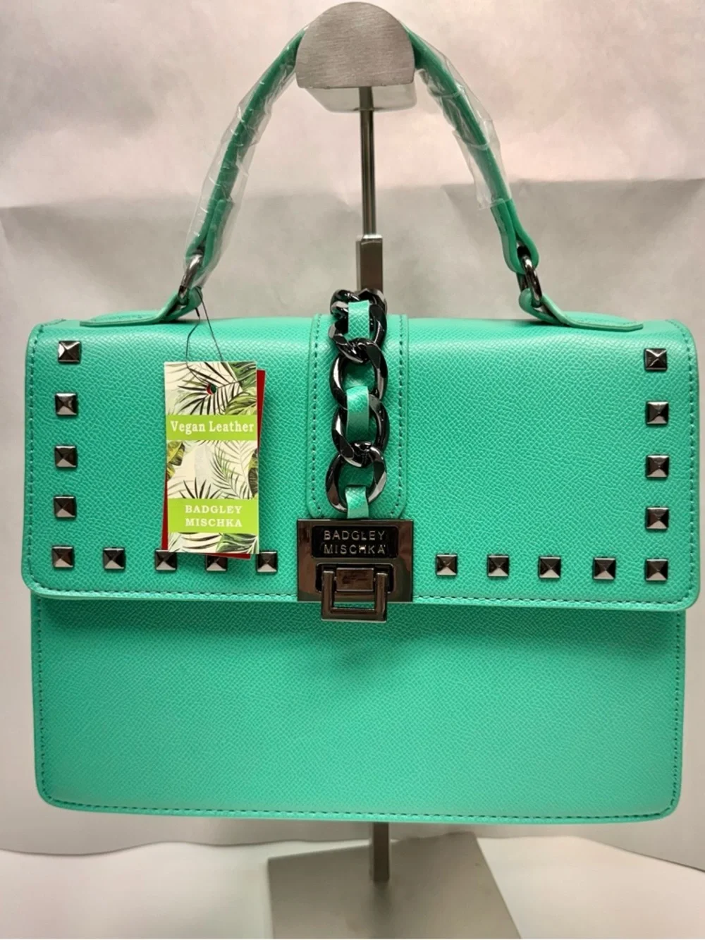 Badgley Mischka chic badgley