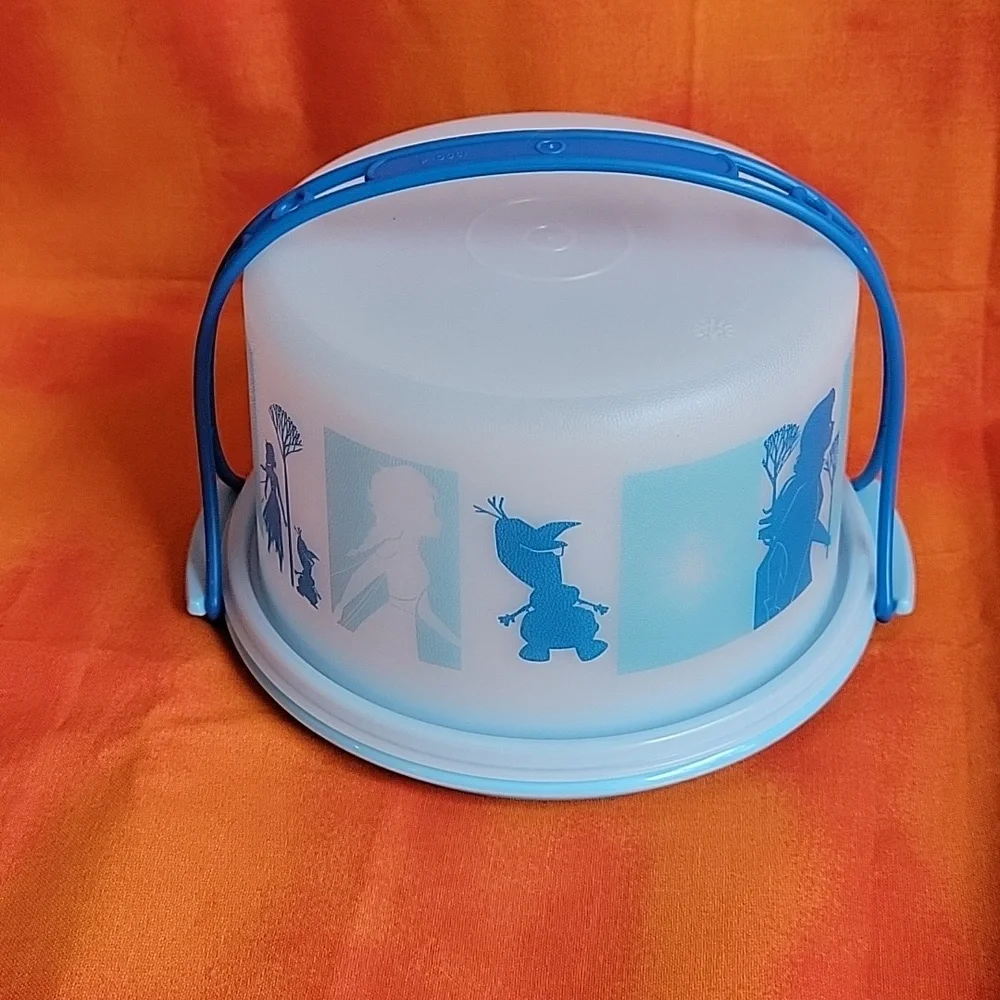 Tupperware cute piece