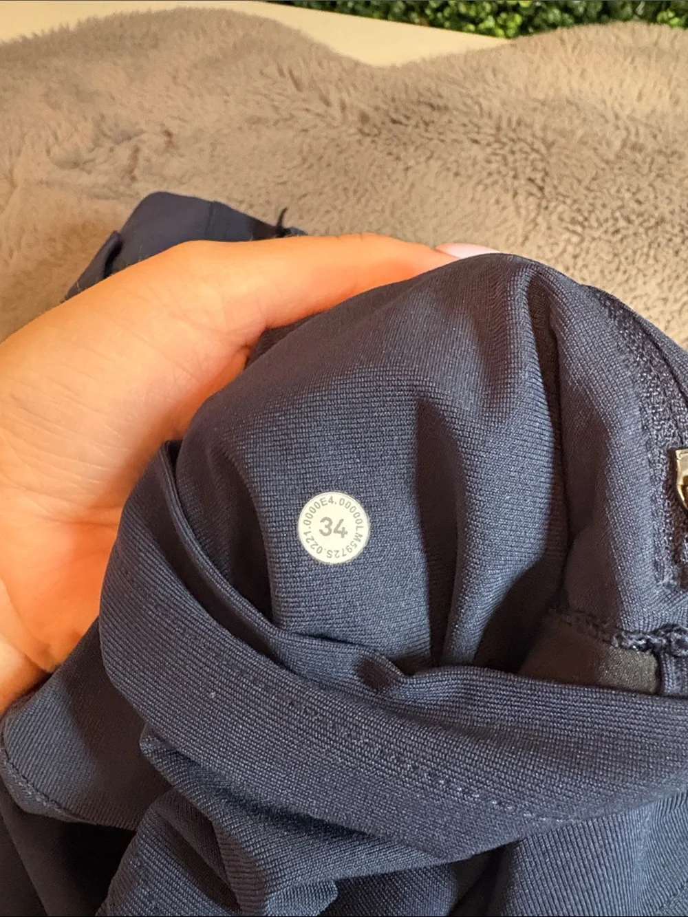 lululemon athletica Men's Navy Stretch Chinos Size 34