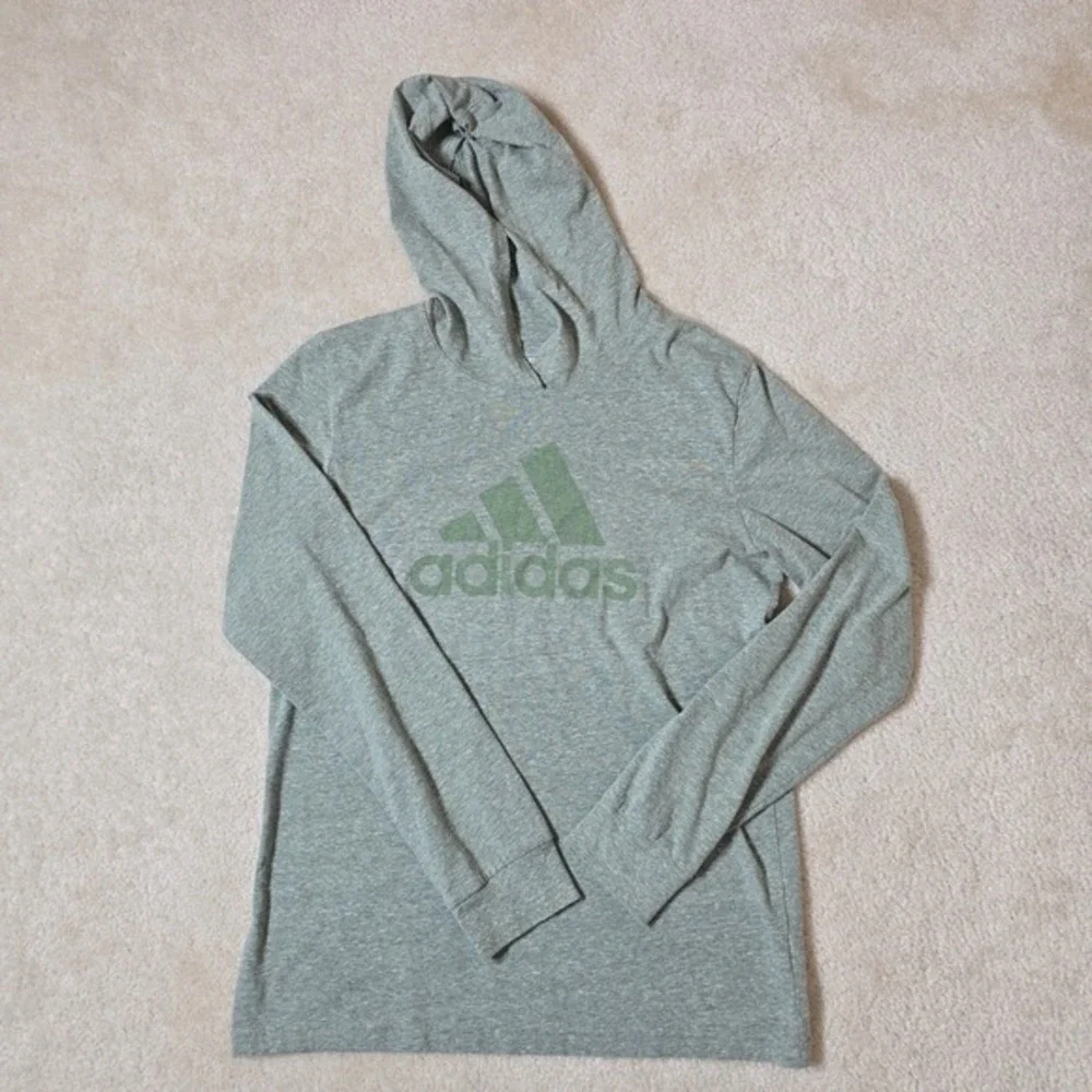 adidas type flat